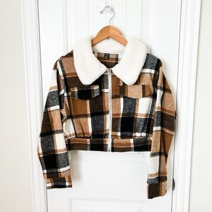 NWOT Cropped SHEIN Plaid Jacket Size Small